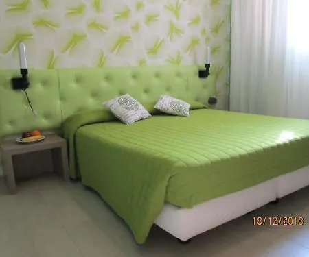 Tropical 3* Ostuni