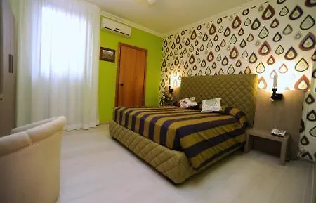Tropical 3*