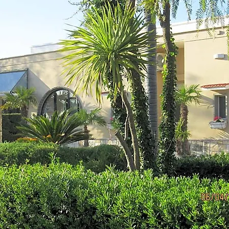 Otel Tropical Ostuni