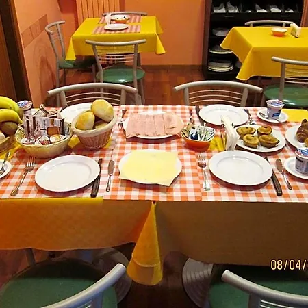 Otel Tropical 3*