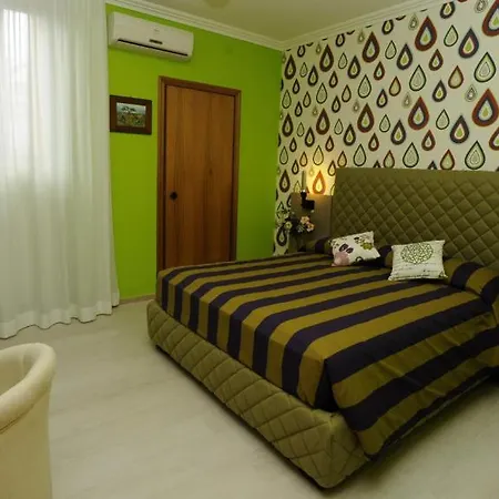 Tropical Hotel